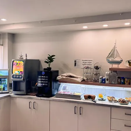 ゲストハウス Sea Garden ペニシェ