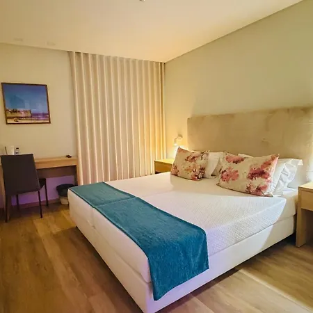 Πανσιόν Sea Garden 4*