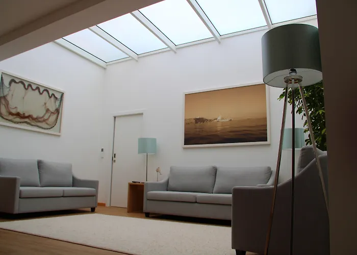 Sea Garden 4* פניש