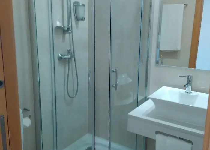 בית הארחה Sea Garden 4*