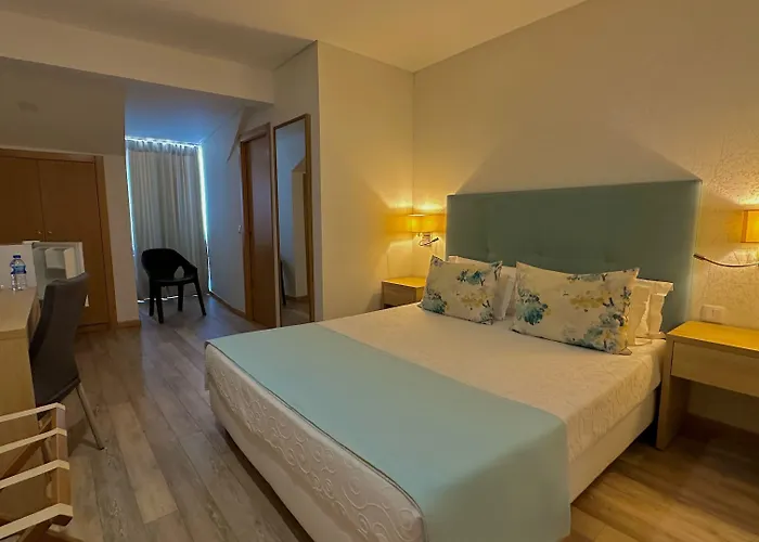 Sea Garden 4* פניש